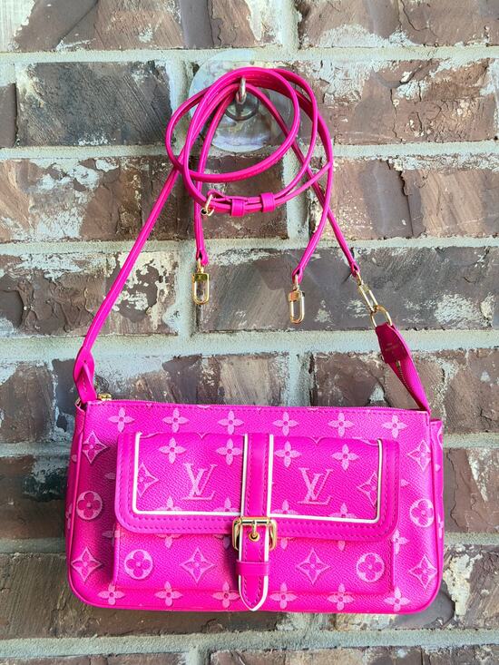 Louis Vuitton Handbags - Louis Vuitton Maxi Multi Fall For You 57362